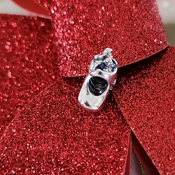 PANDORA Santa's Christmas Stocking with Ribbon Bracelet Charm/Bead 925 Sterling - Picture 2 of 9